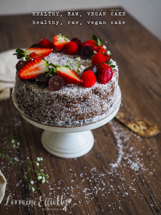 healthy-easy-vegan-raw-cake-08